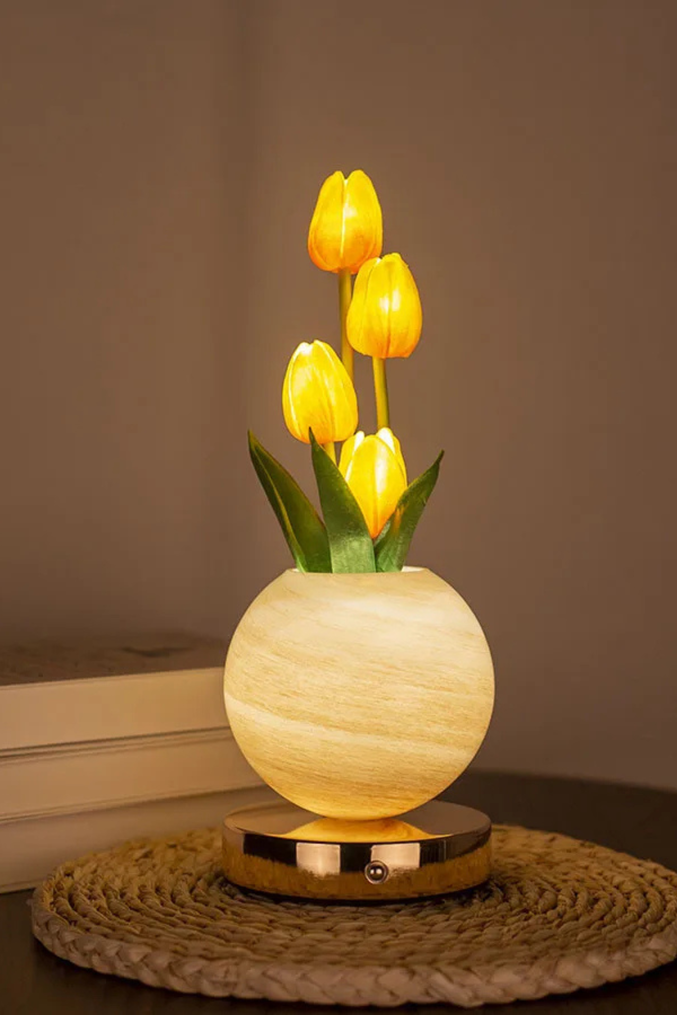 Solara TulipGlow™